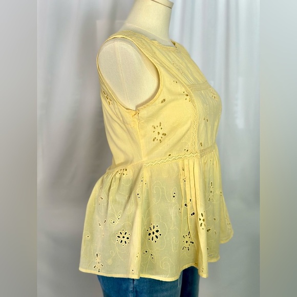 Melissa Paige Yellow Eyelet Peplum Blouse (842) - Picture 3 of 11